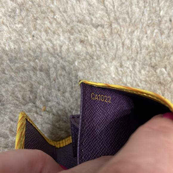 Louis Vuitton Epi Yellow Leather Flap Wallet Card Holder - Picture 7 of 7